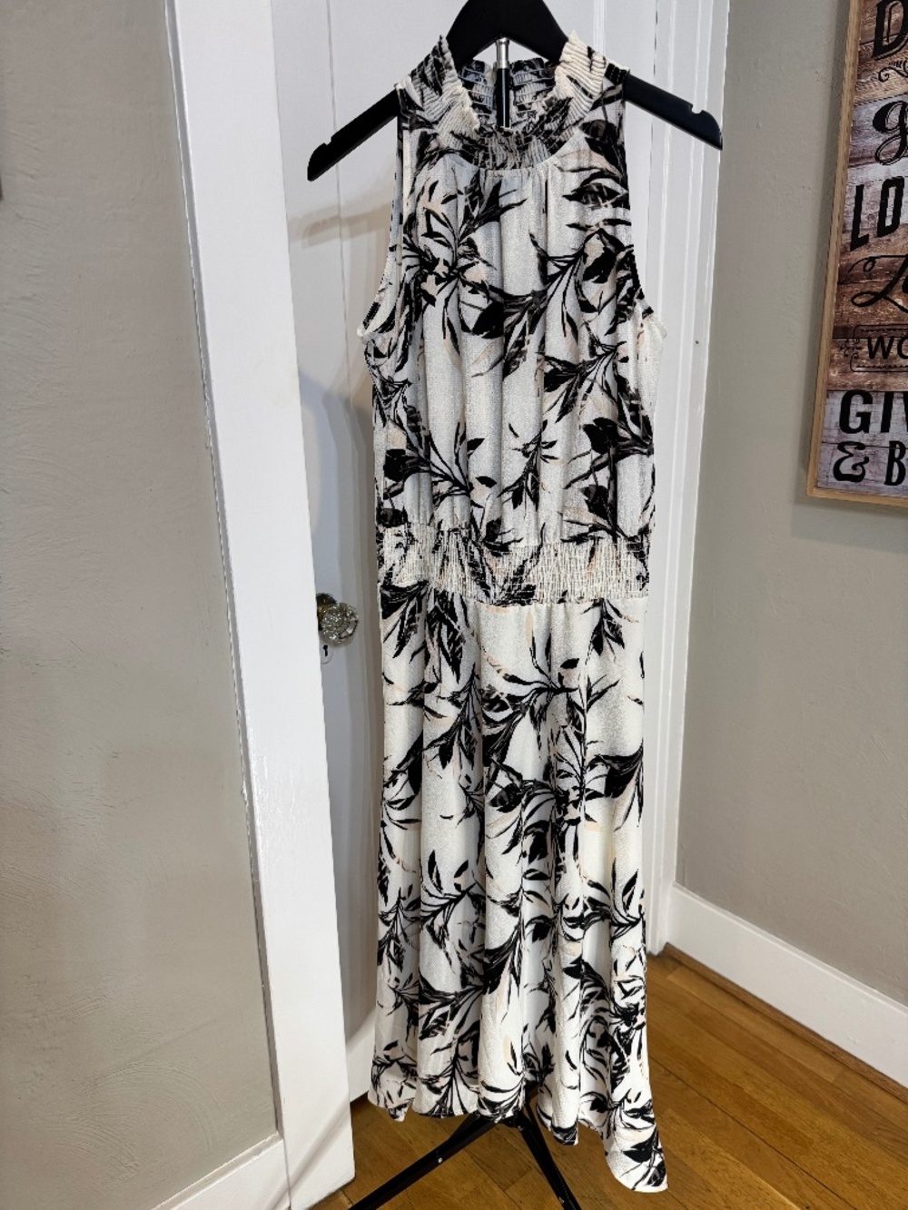Veronica M NWT Hector High Neck Smocked Maxi Dress Size M